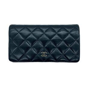 Chanel Quilted Age Calfskin Wallet Black SHW